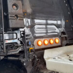 Aplique Inox Túnel Traseiro com Recorte para Lanternas Caminhão Scania S5 / S6 / NTG