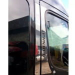 Par Aplique Inox Coluna da Porta para Renault Master até 2013