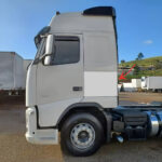 Porta Maleiro Lateral Cabine para Caminhão Volvo FH / NH Até 2014
