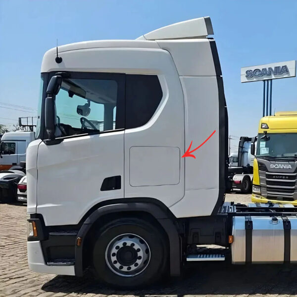 Chapa Porta Maleiro Lateral para Caminhão Scania NTG Cabine R