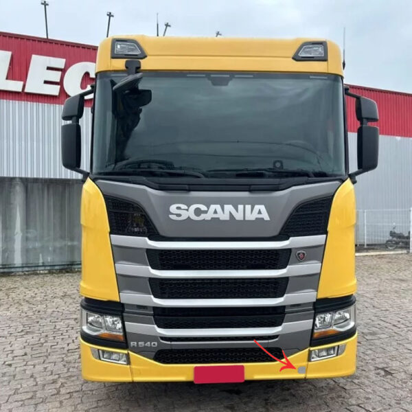 Tampa Acabamento Para-Choque Baixo para Caminhão Scania NTG Lado Esquerdo
