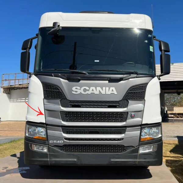 Tampa Inferior Acabamento Grade para Caminhão Scania NTG P / G / R / S  Lado Direito