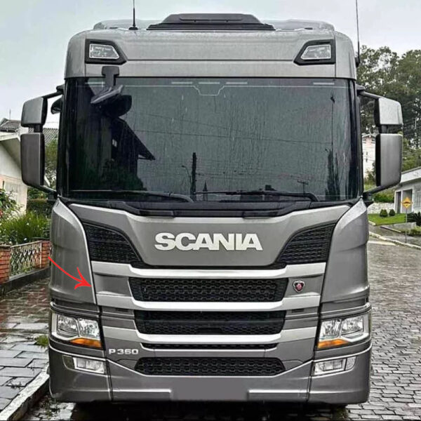 Tampa Inferior Acabamento Grade para Caminhão Scania NTG P / G / R / S  Lado Direito