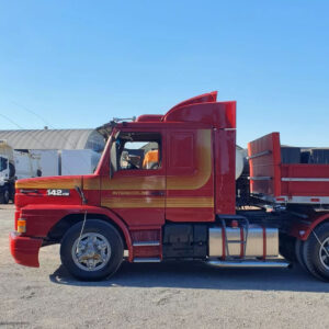 Escada Plataforma Lateral para Caminhão Scania T 112 / 142