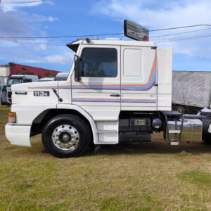 Escada Plataforma Lateral para Caminhão Scania T 113 / 143