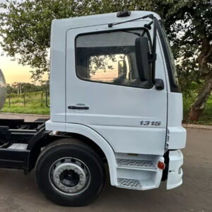 Chapa Lateral Superior Porta para Caminhão Mb Atego / Axor / 1938s Lado Direito