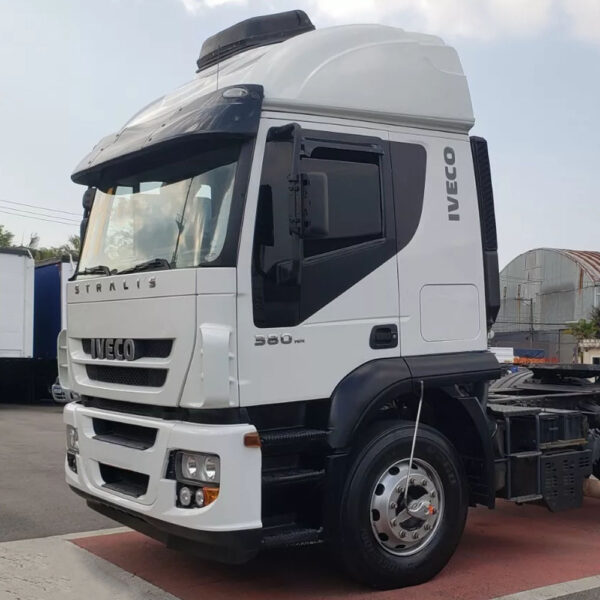 Folha da Porta para Caminhão Iveco Tector / Cursor / Stralis / Eurotech / Eurocargo / Lado Esquerdo