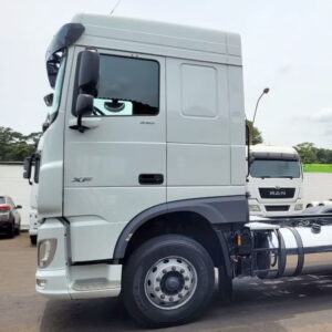 Folha da Porta para Caminhão Daf XF Após 2020 Lado Esquerdo