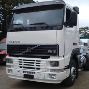 Spoiler Bigodinho em Fibra para Caminhão Volvo Fh 1998 á 2003 Modelo Original