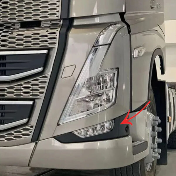 Tampa Acabamento Farol Auxiliar para Caminhão Volvo FH Após 2022 Lado Esquerdo