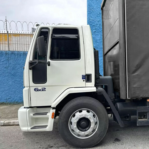 Par Emblemas Resinado Lateral Para Caminhão Ford Cargo 6x2