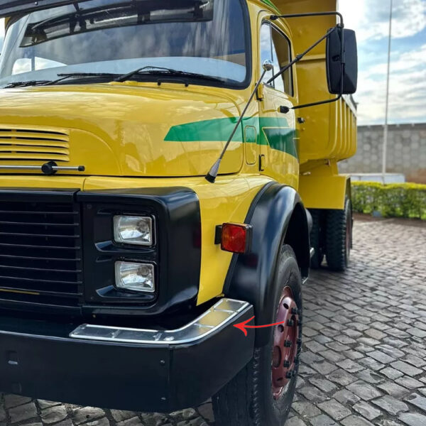 Chapa Alumínio Para-Choque para Caminhão Mb 1113 / 1513 / 1518 Cara Preta Lado Esquerdo