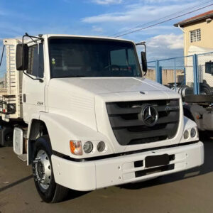 Para-Lama Capo para Caminhão Mb Atron 1319 / 2324 Lado Direito
