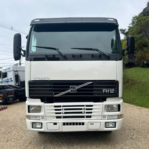 Para-Choque Dianteiro para Caminhão Volvo FH / FM 1998 á 2003