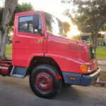 Lateral Para-Choque Dianteiro para Caminhão Mb 1218 / 1418 / 1618 / 1621 / 1630 Lado Direito