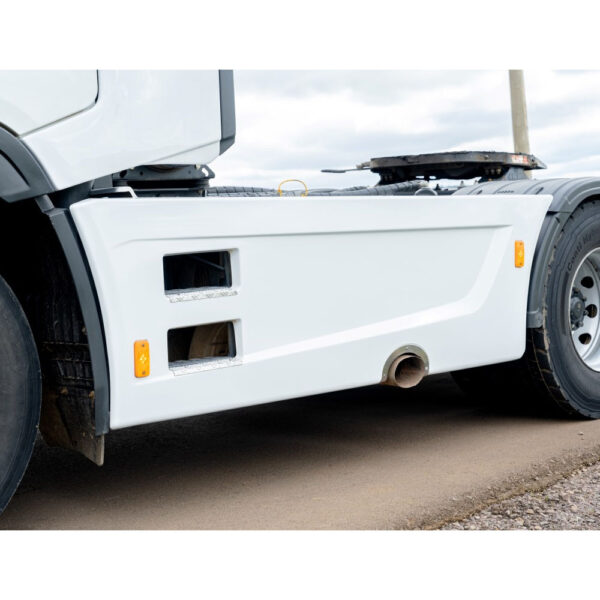 Carenagem Lateral Tanque (SIDE SKIRT) para Caminhão Iveco S-way 6X2 3450mm