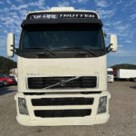 Bojo do Farol Volvo FH 2004 até 2009 Lado Direito