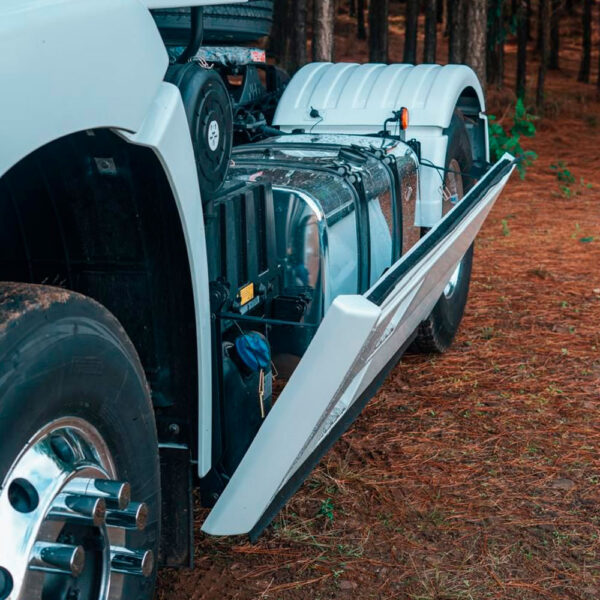 Carenagem Lateral Tanque (SIDE SKIRT) para Caminhão VW Constellation Premium 3600mm