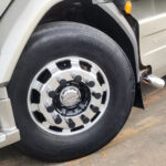 Kit Sobre Tampa Cubo Cromada para Caminhão Volvo VM 4x2