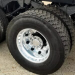 Kit Sobre Tampa Cubo Cromada para Caminhão Volvo VM 4x2