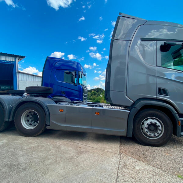 Defletor Carenagem Lateral Tanque para Caminhão Scania NTG após 2020 Entre Eixo 3,35