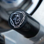 Kit 20 Capas Porca Boliviana 33mm Black Logo Scania
